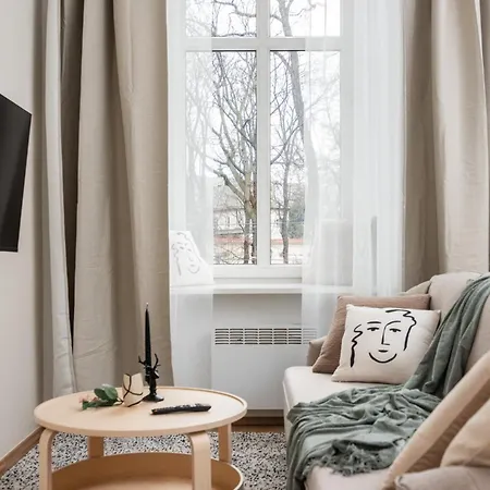 Modern Centrally Located - By Upstairs *