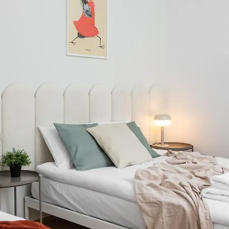 Modern Centrally Located - By Upstairs * Cracóvia